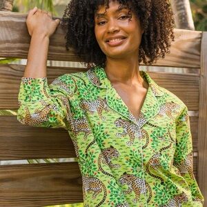 PRINTFRESH Vibrant Green Leopard Print Shirt pajama top xs